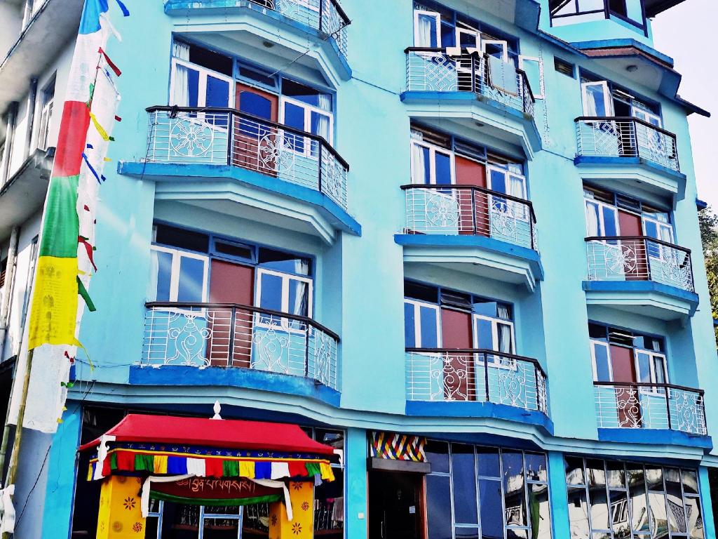 Trikaya Retreat Ravangla